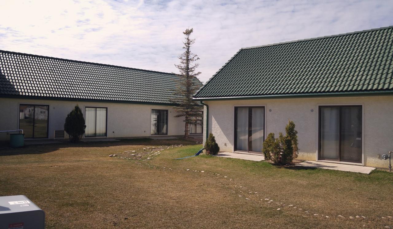 Garden Court Motel Manning Exterior photo